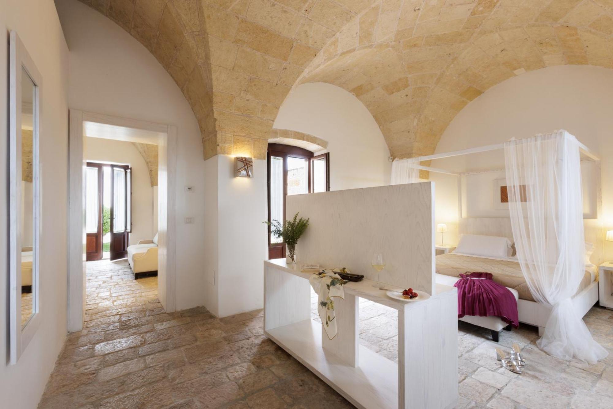 Masseria Corda Di Lana Hotel & Resort Torre Lapillo Exterior foto